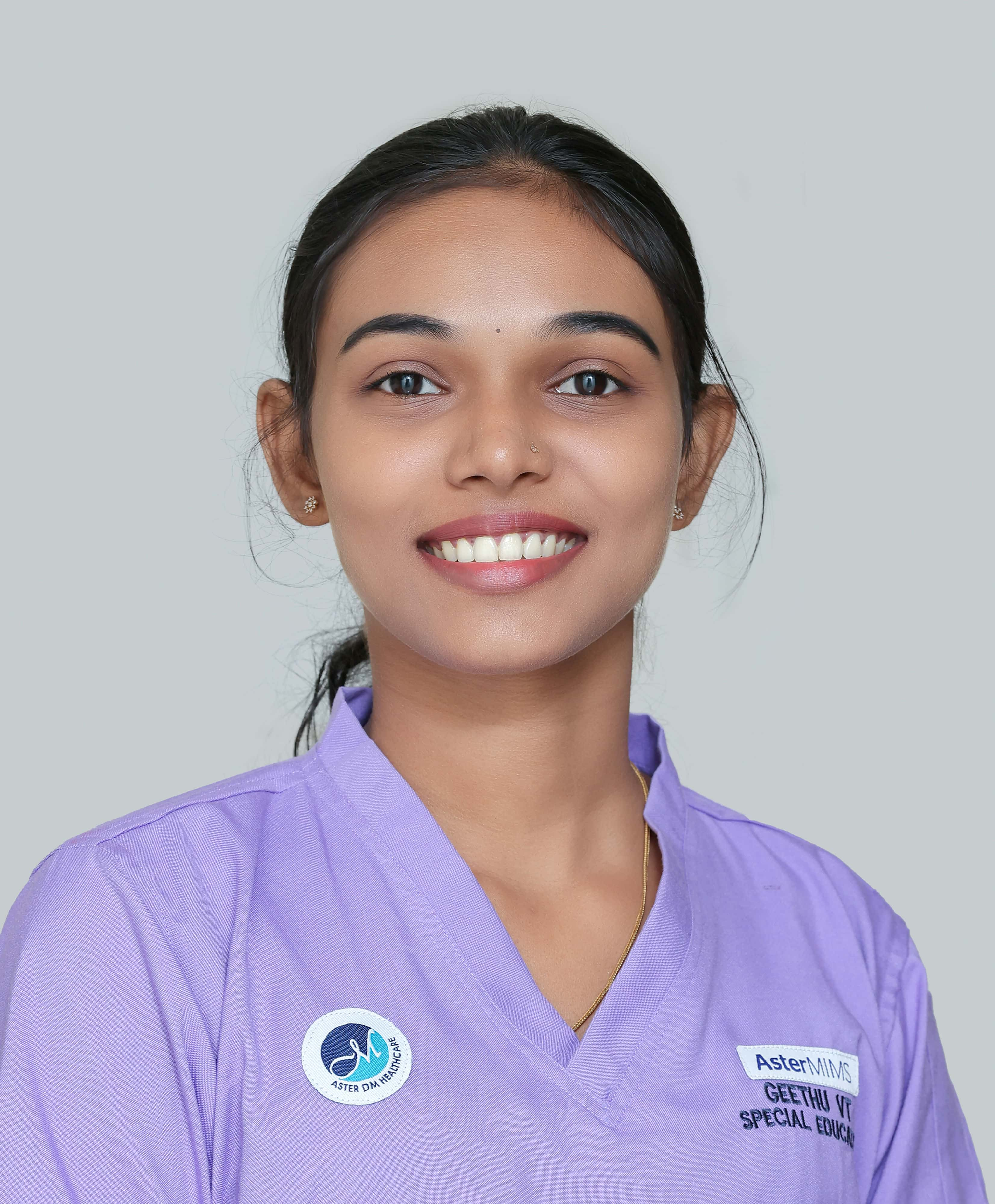 Dr Geethu, Physiotherapist