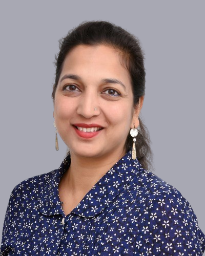 Dr. Namita