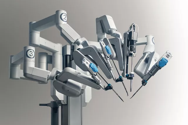 Puma 560 clearance surgical robot