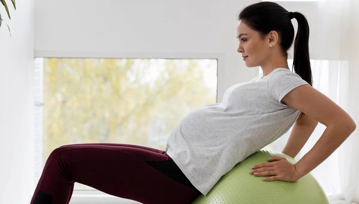 15 best maternity gym leggings for expecting mums to shop in 2024